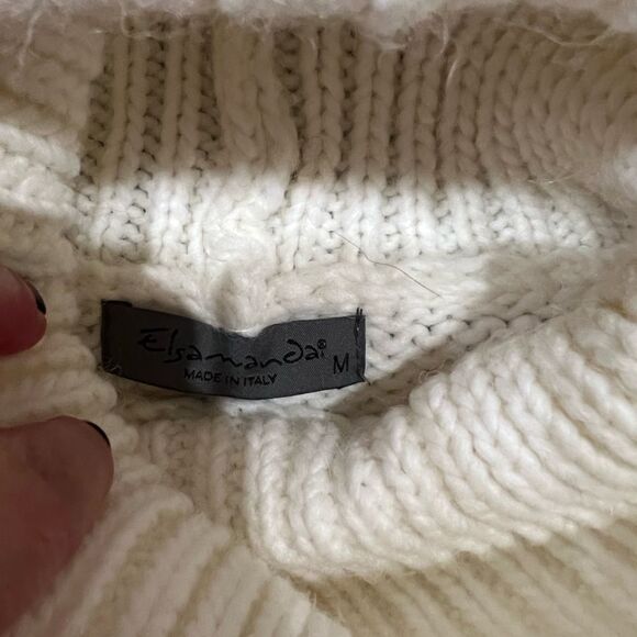 Elsamanda Sweater | Medium  - Picture 3 of 4